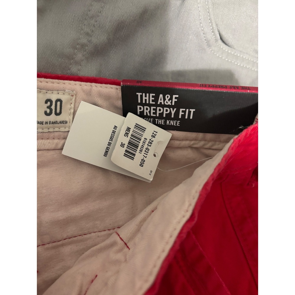 NWT Abercrombie & Fitch Preppy Fit Shorts Red Pink Chino Above Knee Men's 30 - Picture 2 of 9